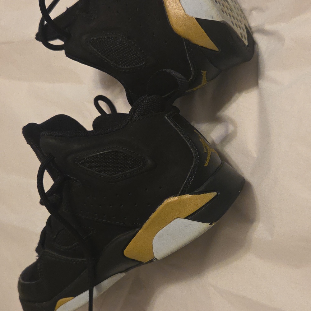 "AirJordan" High Top Sneakers - Picture 6 of 6